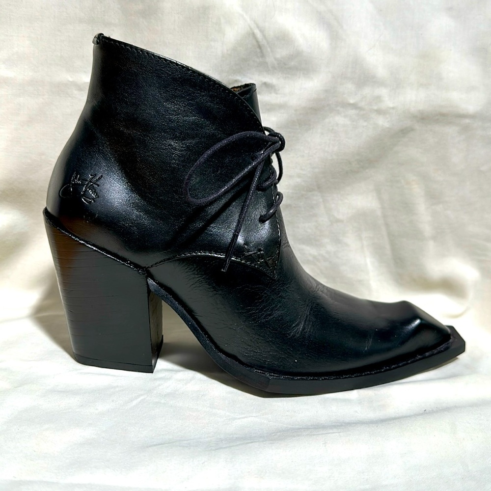 Fluevog Swordfish ‘Surrealist Pizza’ ankle boot